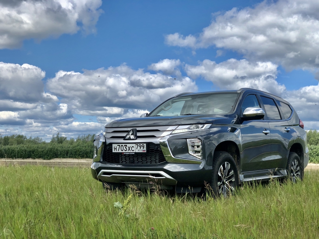 7 знаковых улучшений новейшего Mitsubishi Pajero Sport для России -  АвтоВзгляд