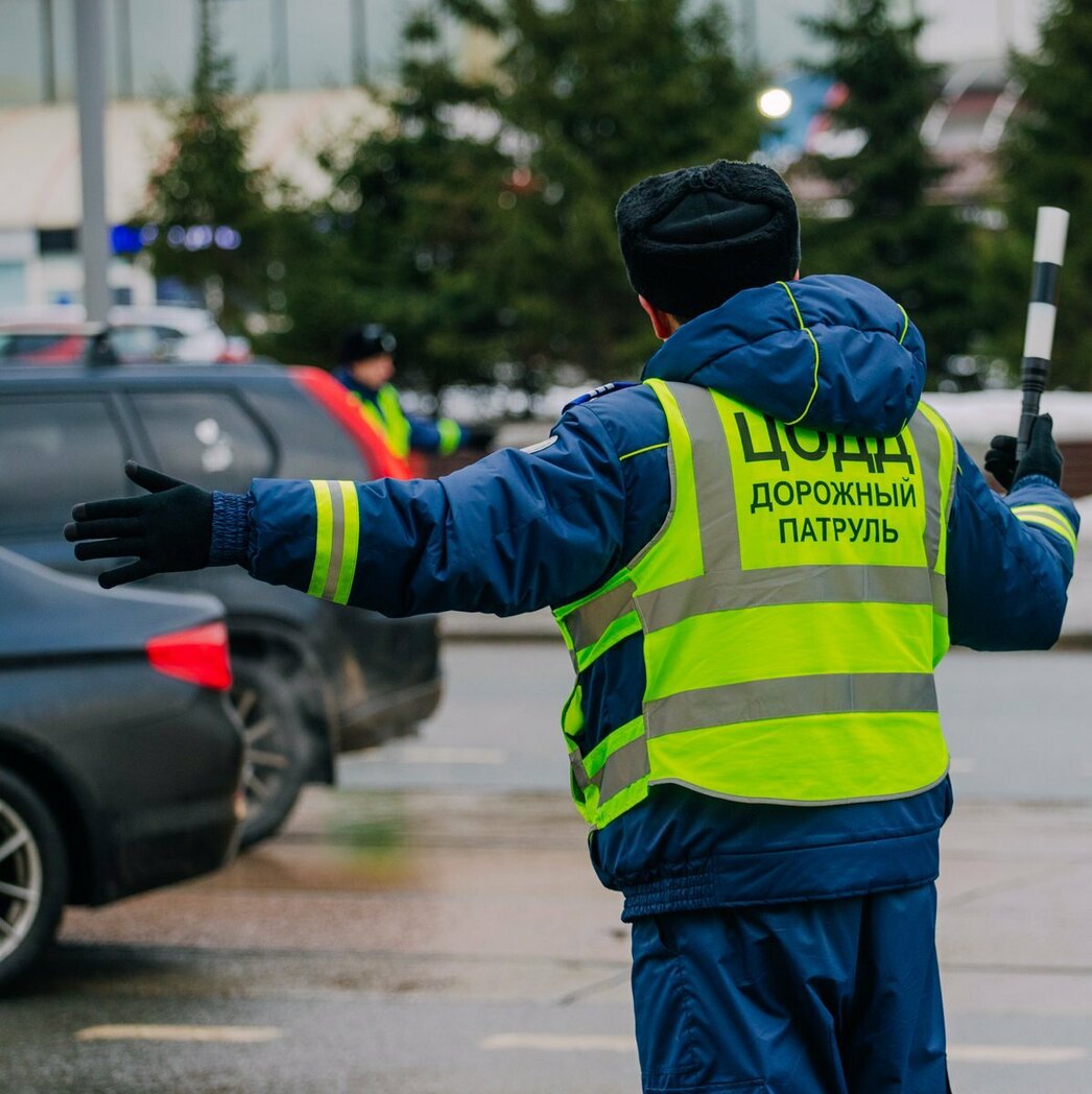 Вместо ГИБДД: какие требования сотрудника ЦОДД должен исполнять каждый  водитель - АвтоВзгляд