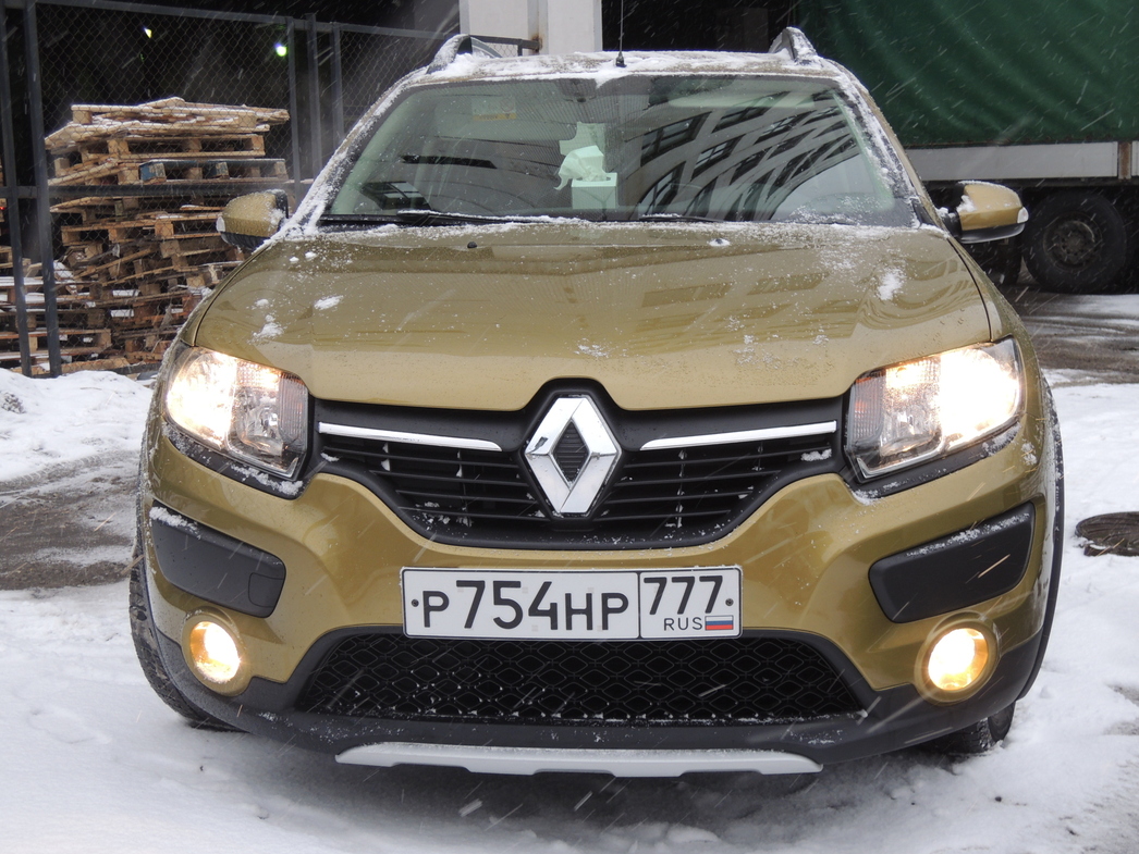 Renault Sandero Stepway: хочу на дачу! - АвтоВзгляд