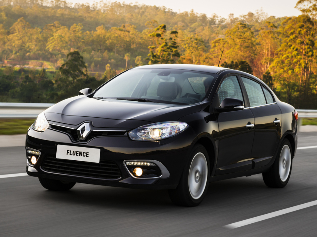 Renault Fluence: непробиваемый - АвтоВзгляд