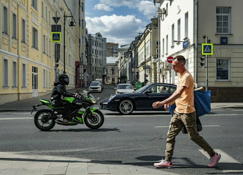 Изображение В Москве почти 2000 камер научились штрафовать мотоциклистов