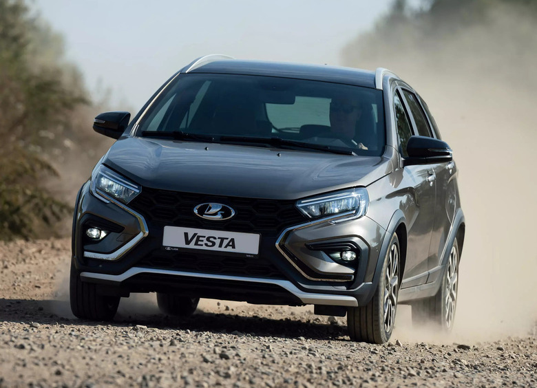 Изображение LADA Vesta c ESC появилась в продаже